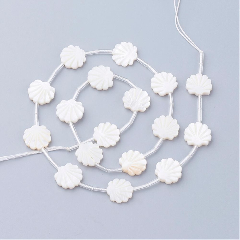 Perles de Coquillage Blanc en Nacre, Forme Coquille Saint-Jacques, 12x12x3mm, Trou 0.8~1mm x1