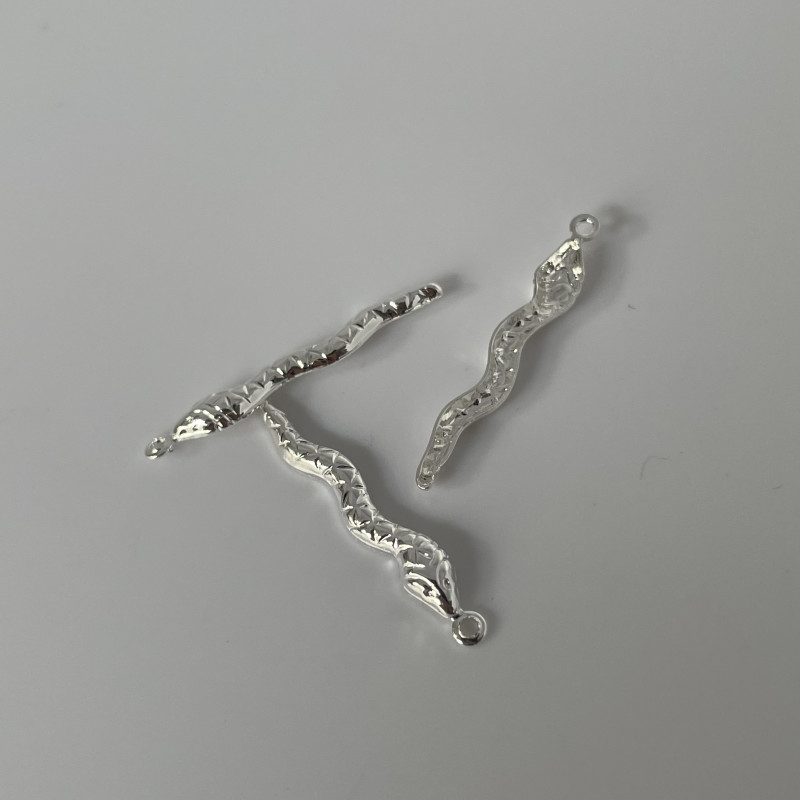 Breloque Serpent en Étain Finition Argent 925 - 28x4mm x1