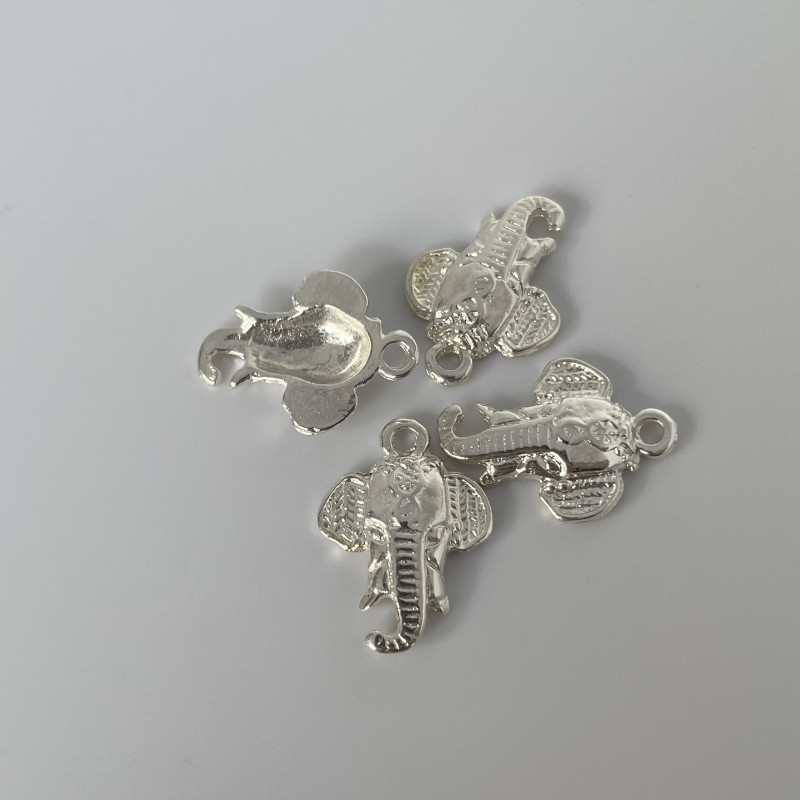 Breloque Éléphant de Face, Étain Finition Argent 925 - 21.8x16mm X1