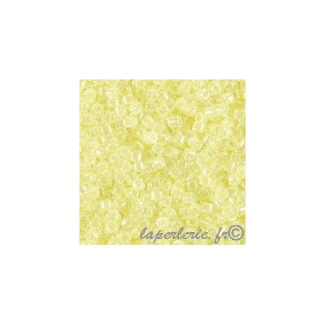 DB0232 Delica Miyuki 11/0 Pastel Yellow Opaque Luster, le tube de 7g.  - 1